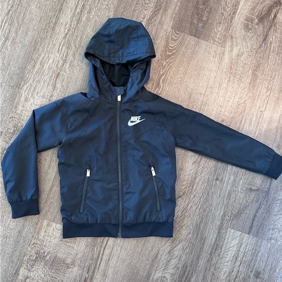 Kids Nike jacket, size 4/XS - Picture 1 of 2